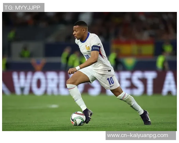 亚马尔19岁前联赛进球数仅次于姆巴佩引发关注